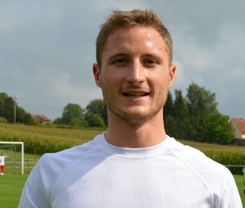 Simon SCHULZE - Kinésithérapeute — Postur'o Boulot